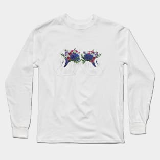 Twin Swan vases Long Sleeve T-Shirt